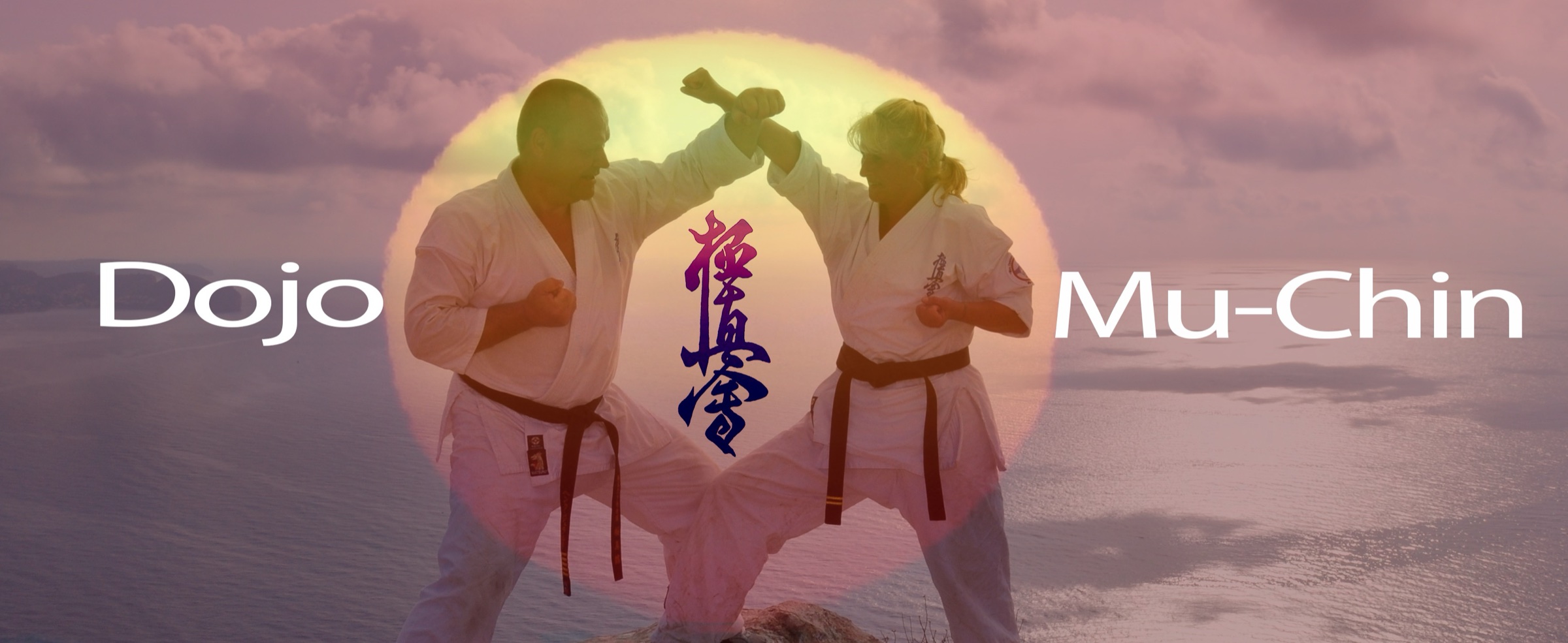 Henk en Conny in gevechtshouding boven zee, met de tekst Dojo Mu-Chin en het kyokushin-teken